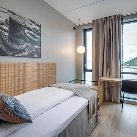 Quality * 哈尔斯塔